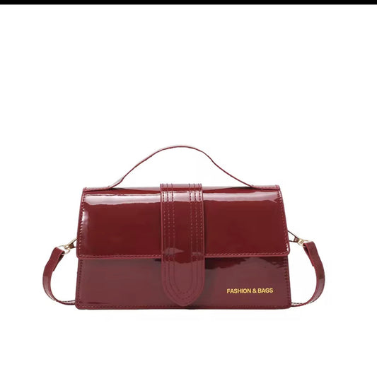 Elegant Patent Leather Shoulder Bag